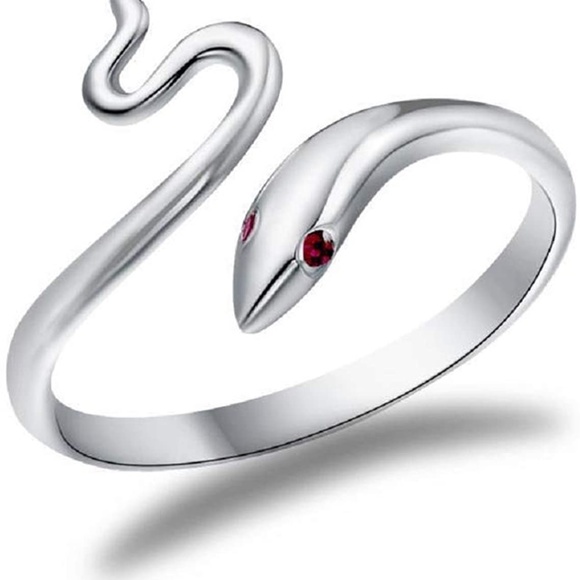 Jewelry - Vintage Adjustable Snake Ring